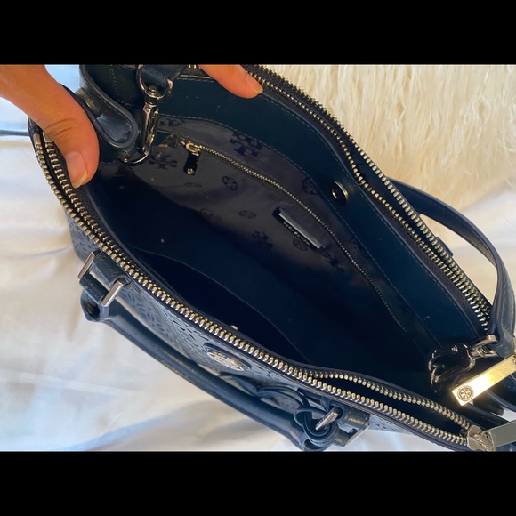 Tory Burch- Dark blue floral leather Robinson tote - Picture 5 of 6